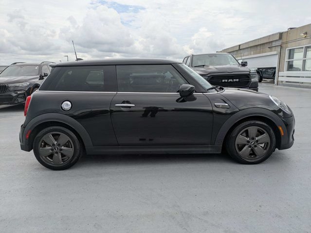 mini hardtop 2 door 2024 WMW53DH03R2U82888 image mini hardtop 2 door 2024 WMW53DH03R2U82888 image